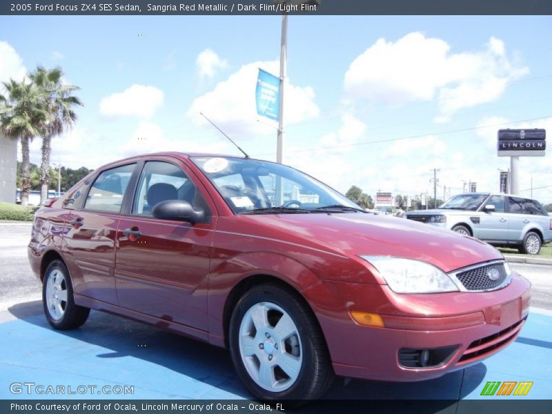Sangria Red Metallic / Dark Flint/Light Flint 2005 Ford Focus ZX4 SES Sedan