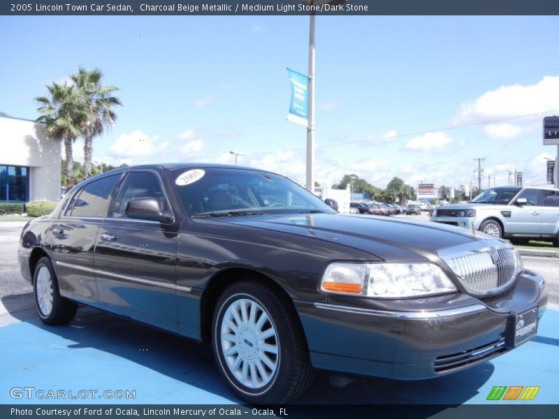 Charcoal Beige Metallic / Medium Light Stone/Dark Stone 2005 Lincoln Town Car Sedan