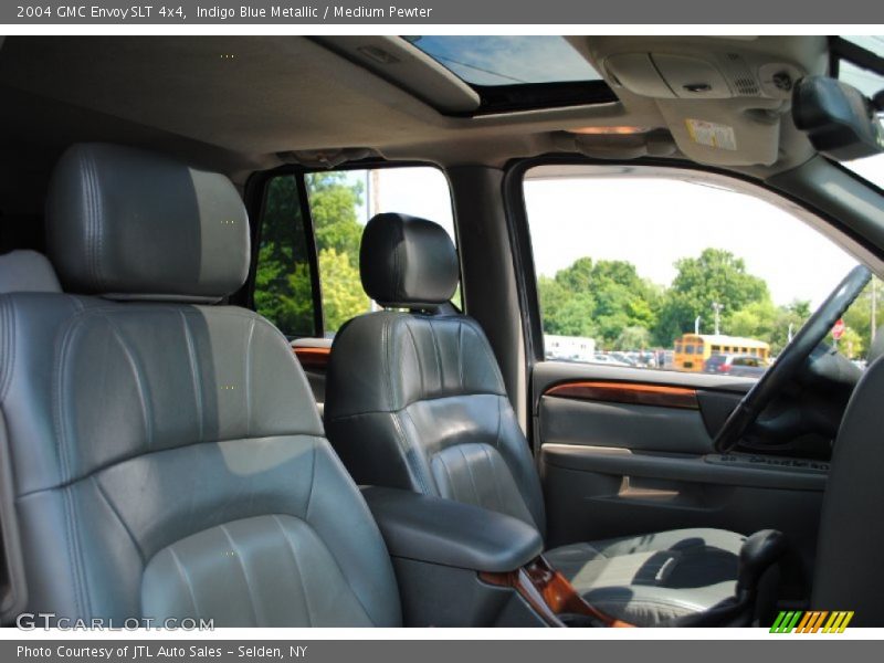 Indigo Blue Metallic / Medium Pewter 2004 GMC Envoy SLT 4x4
