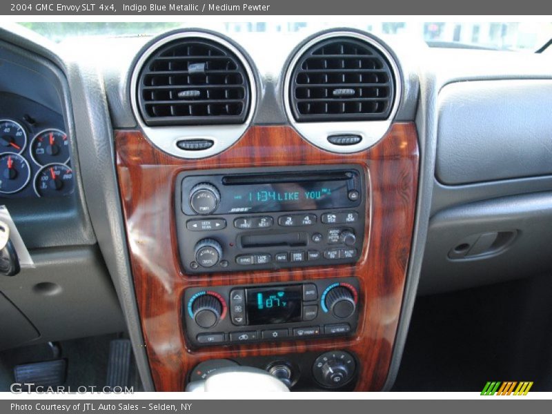 Indigo Blue Metallic / Medium Pewter 2004 GMC Envoy SLT 4x4