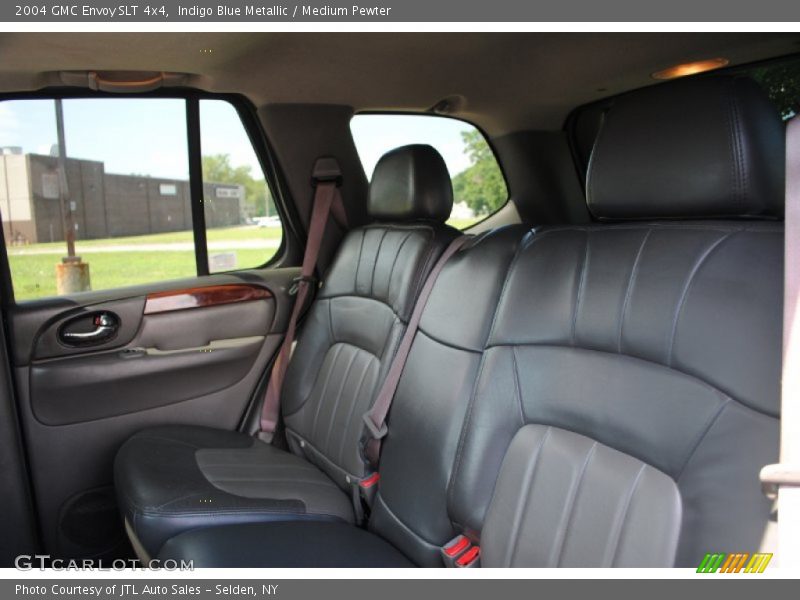 Indigo Blue Metallic / Medium Pewter 2004 GMC Envoy SLT 4x4