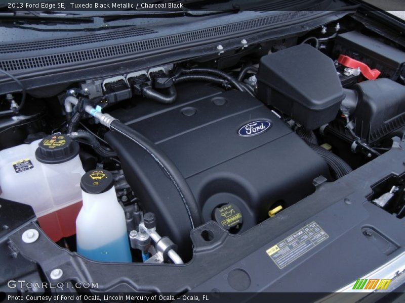 Tuxedo Black Metallic / Charcoal Black 2013 Ford Edge SE