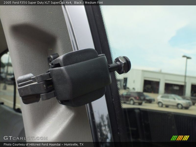 Black / Medium Flint 2005 Ford F350 Super Duty XLT SuperCab 4x4