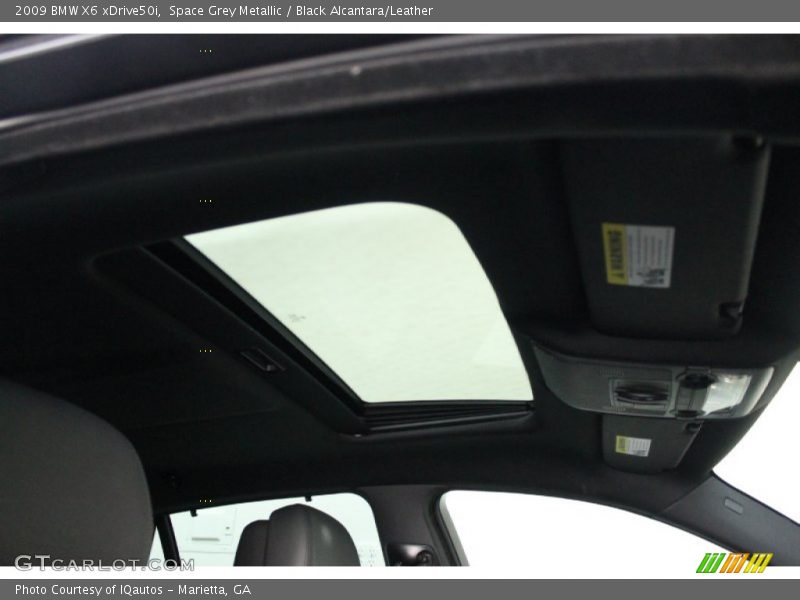 Sunroof of 2009 X6 xDrive50i