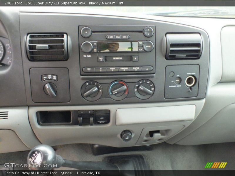 Black / Medium Flint 2005 Ford F350 Super Duty XLT SuperCab 4x4
