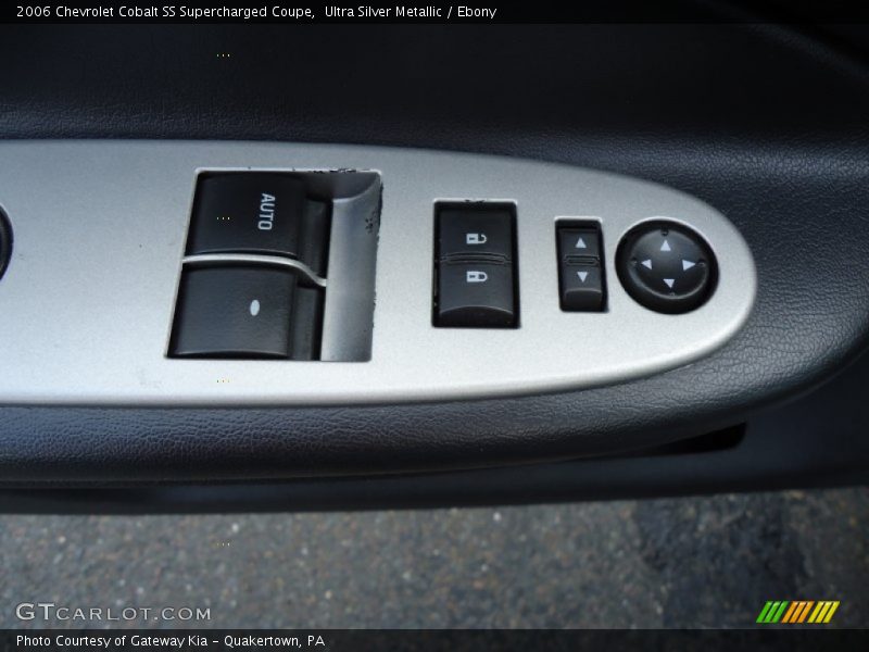 Controls of 2006 Cobalt SS Supercharged Coupe