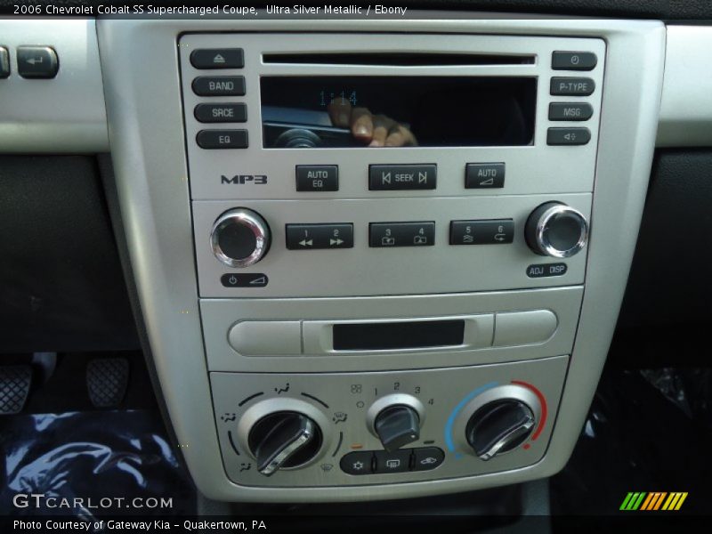 Controls of 2006 Cobalt SS Supercharged Coupe