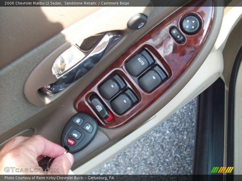 Sandstone Metallic / Cashmere Beige 2006 Chevrolet Malibu LS Sedan