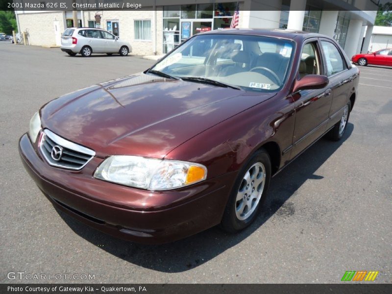 Front 3/4 View of 2001 626 ES