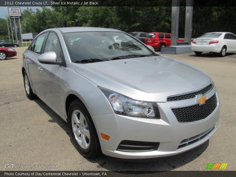 Silver Ice Metallic / Jet Black 2012 Chevrolet Cruze LT