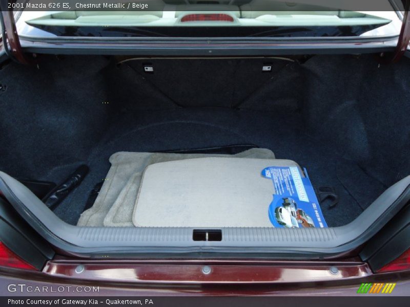  2001 626 ES Trunk