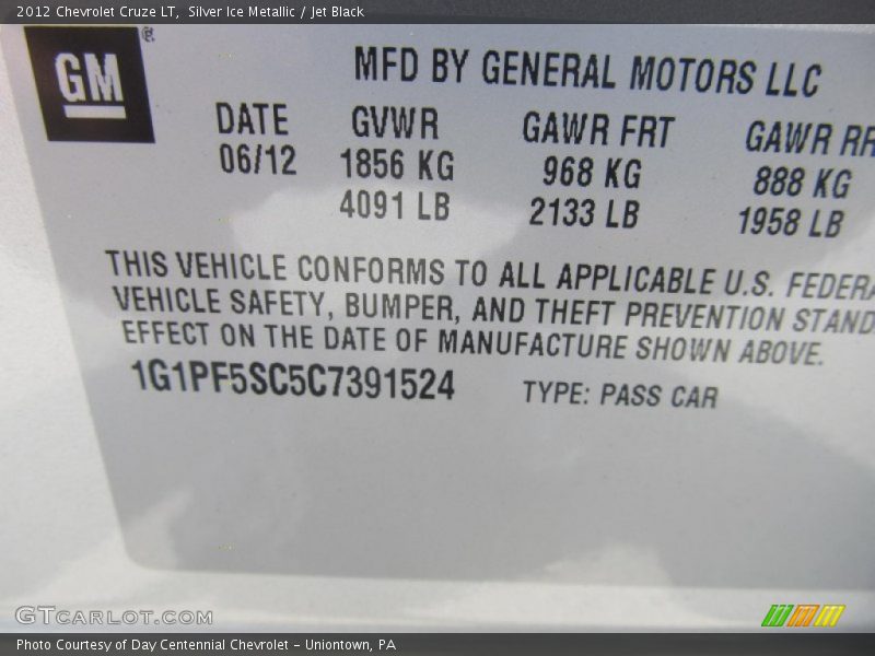 Silver Ice Metallic / Jet Black 2012 Chevrolet Cruze LT