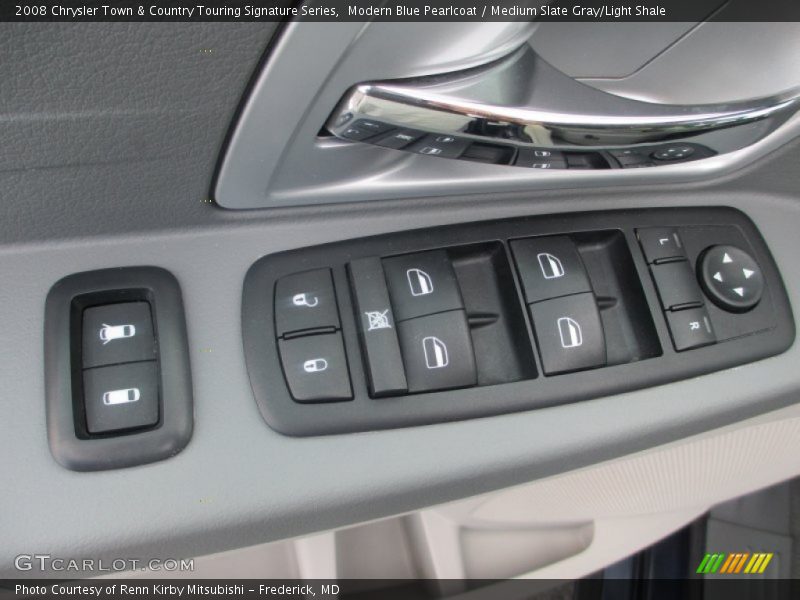 Modern Blue Pearlcoat / Medium Slate Gray/Light Shale 2008 Chrysler Town & Country Touring Signature Series