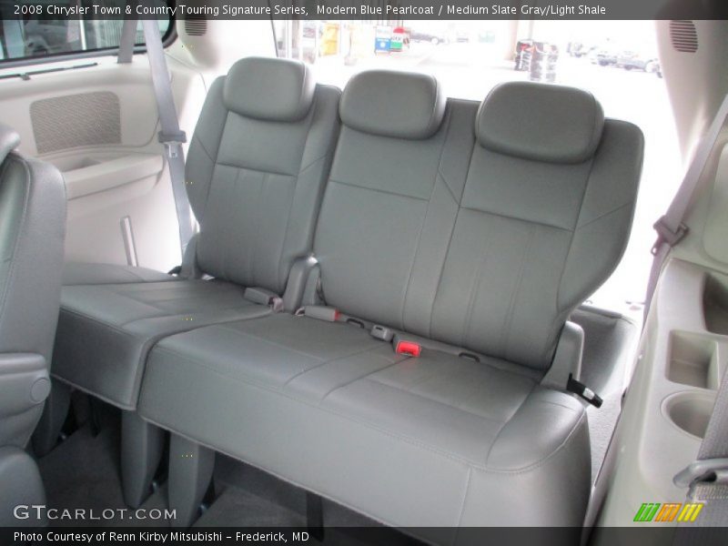 Modern Blue Pearlcoat / Medium Slate Gray/Light Shale 2008 Chrysler Town & Country Touring Signature Series