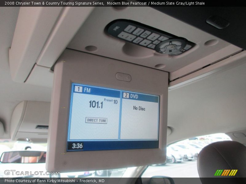 Modern Blue Pearlcoat / Medium Slate Gray/Light Shale 2008 Chrysler Town & Country Touring Signature Series