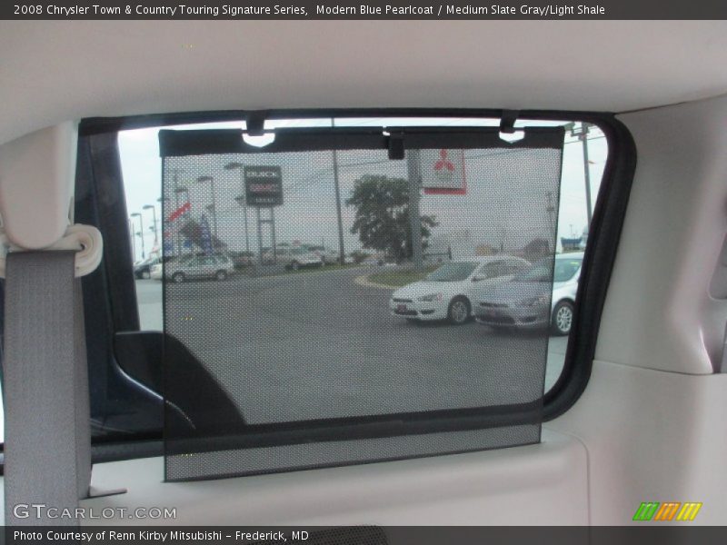 Modern Blue Pearlcoat / Medium Slate Gray/Light Shale 2008 Chrysler Town & Country Touring Signature Series