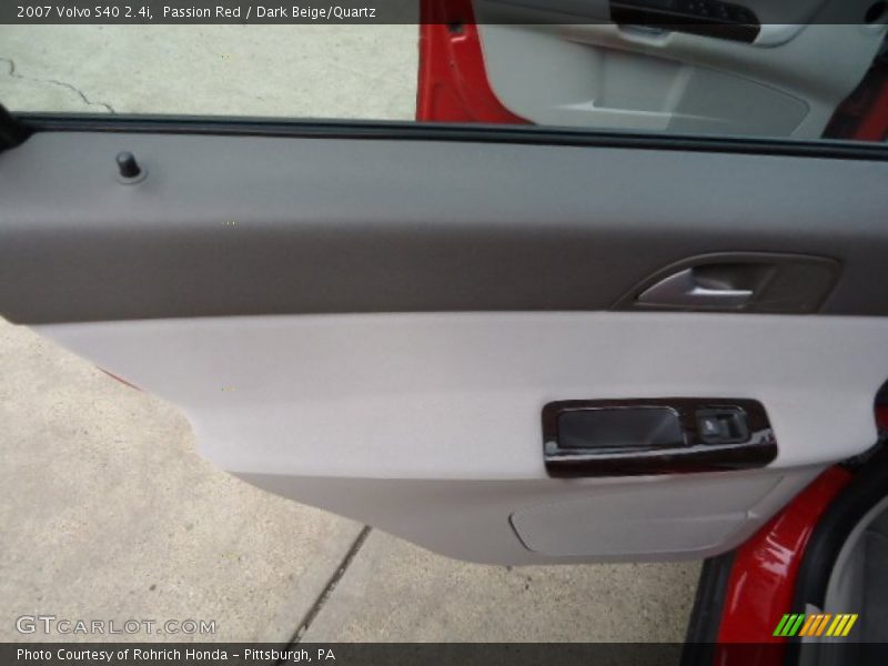 Passion Red / Dark Beige/Quartz 2007 Volvo S40 2.4i
