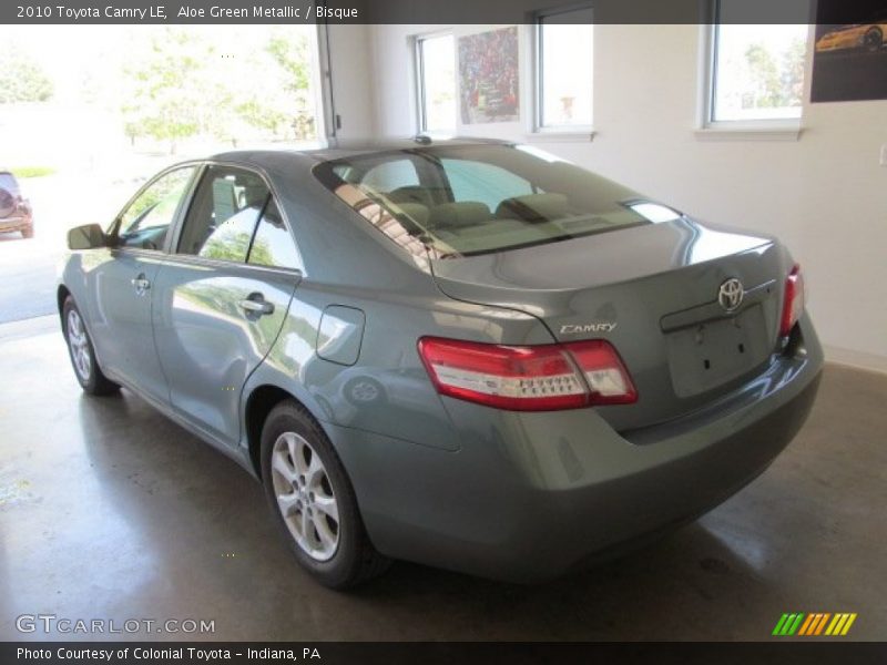 Aloe Green Metallic / Bisque 2010 Toyota Camry LE