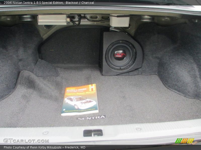 Blackout / Charcoal 2006 Nissan Sentra 1.8 S Special Edition