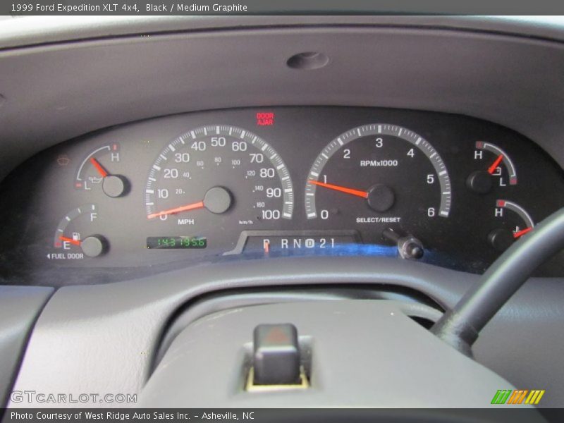 Black / Medium Graphite 1999 Ford Expedition XLT 4x4