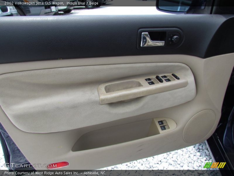 Door Panel of 2002 Jetta GLS Wagon