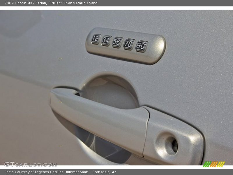 Brilliant Silver Metallic / Sand 2009 Lincoln MKZ Sedan