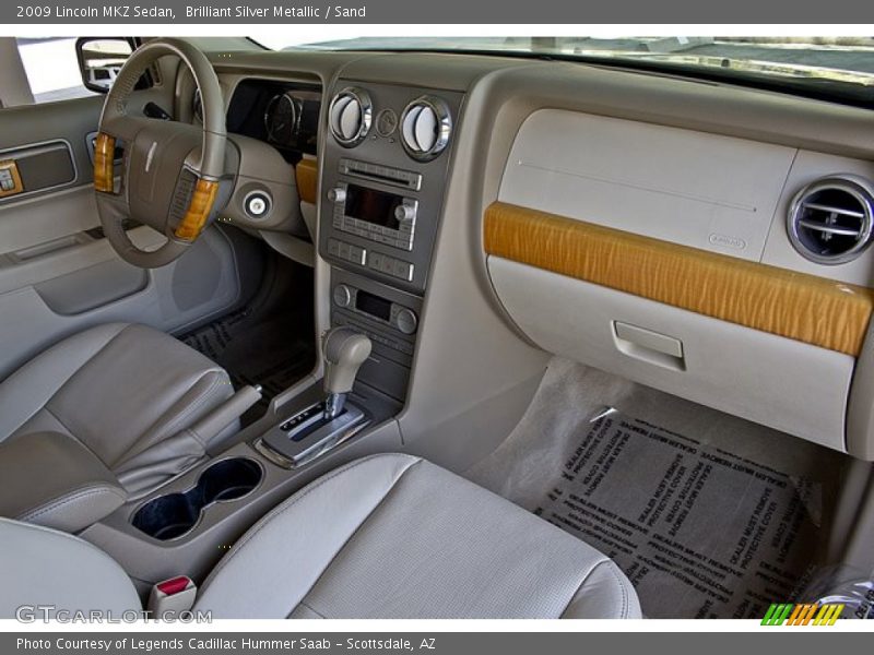 Brilliant Silver Metallic / Sand 2009 Lincoln MKZ Sedan