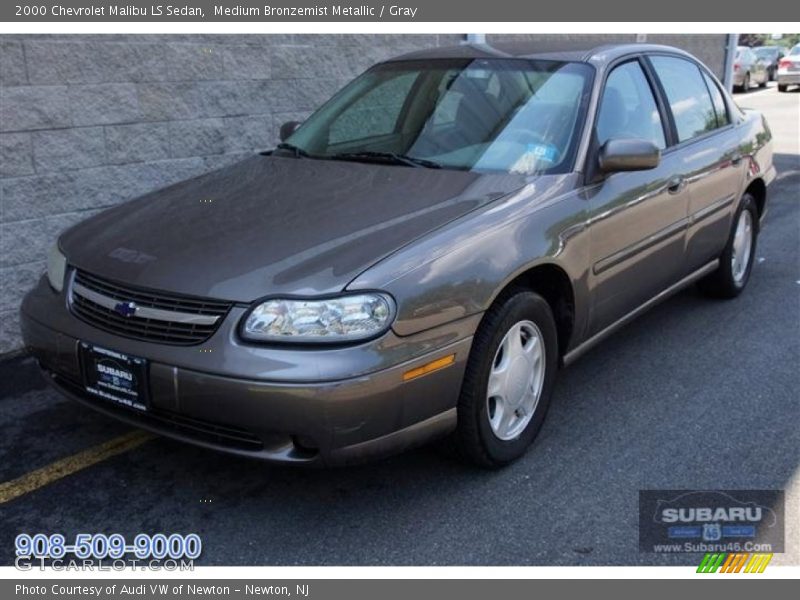 Medium Bronzemist Metallic / Gray 2000 Chevrolet Malibu LS Sedan