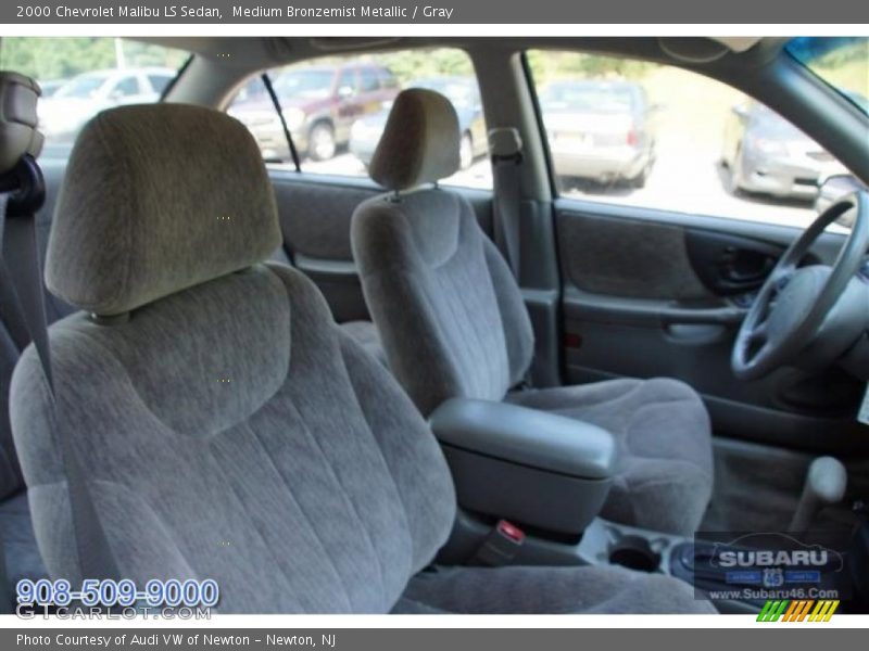 Medium Bronzemist Metallic / Gray 2000 Chevrolet Malibu LS Sedan
