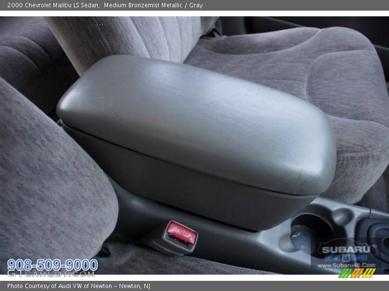 Medium Bronzemist Metallic / Gray 2000 Chevrolet Malibu LS Sedan