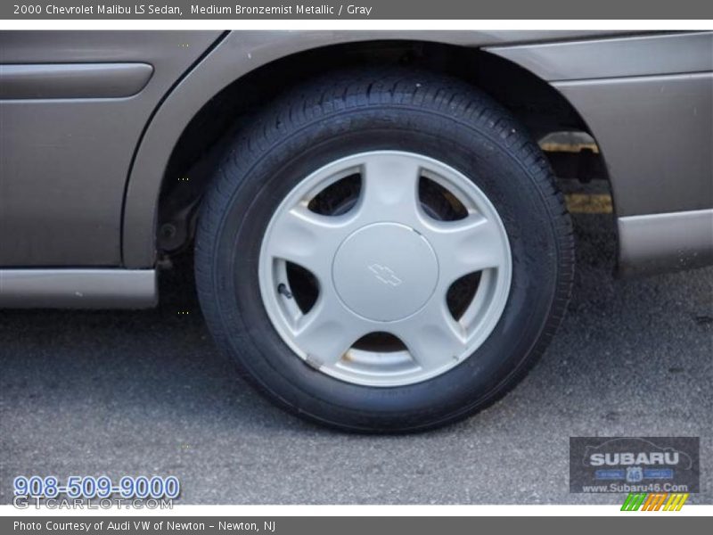 Medium Bronzemist Metallic / Gray 2000 Chevrolet Malibu LS Sedan