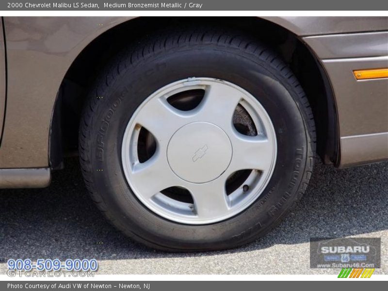 Medium Bronzemist Metallic / Gray 2000 Chevrolet Malibu LS Sedan