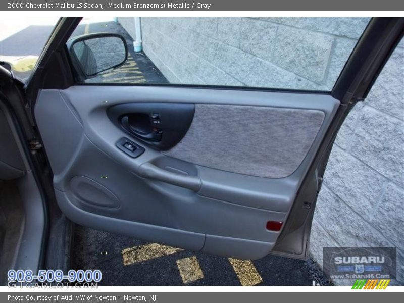 Medium Bronzemist Metallic / Gray 2000 Chevrolet Malibu LS Sedan
