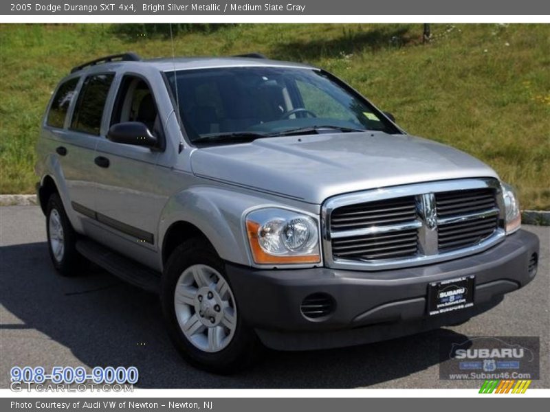Bright Silver Metallic / Medium Slate Gray 2005 Dodge Durango SXT 4x4