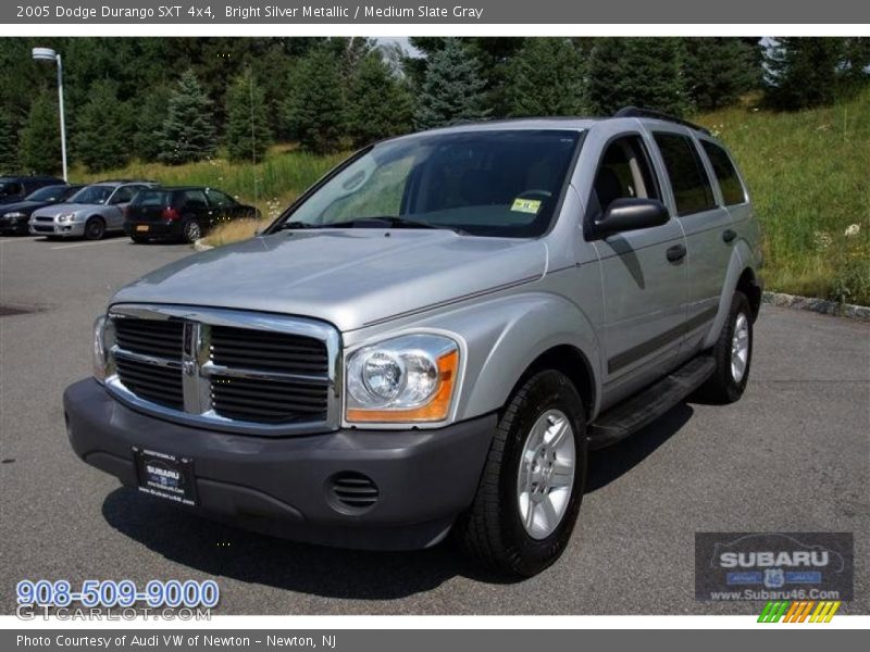 Bright Silver Metallic / Medium Slate Gray 2005 Dodge Durango SXT 4x4