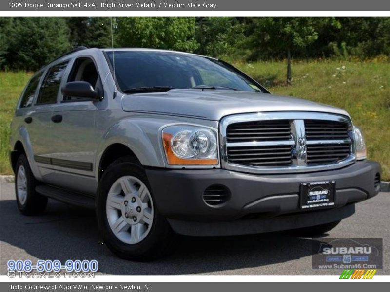 Bright Silver Metallic / Medium Slate Gray 2005 Dodge Durango SXT 4x4