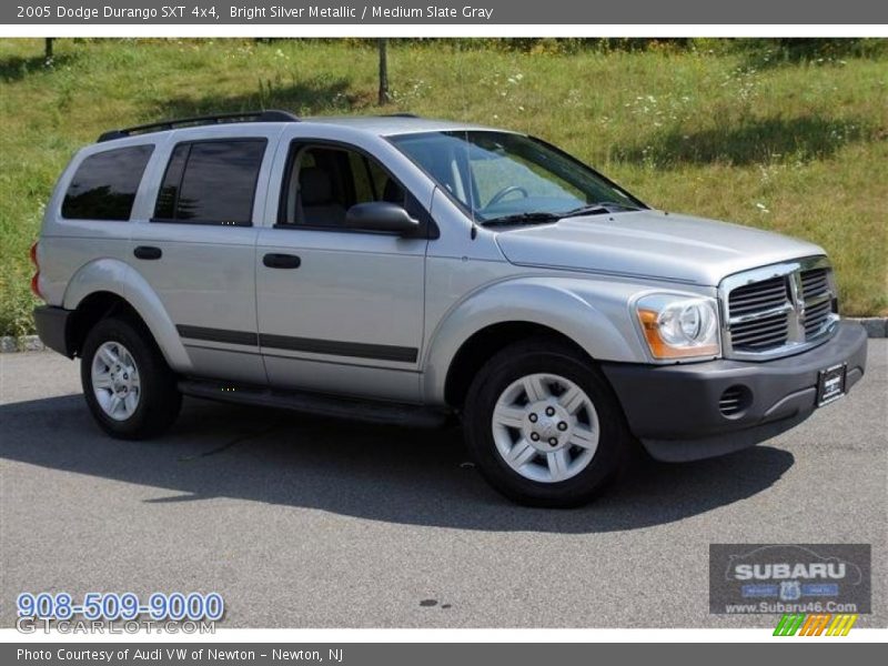 Bright Silver Metallic / Medium Slate Gray 2005 Dodge Durango SXT 4x4