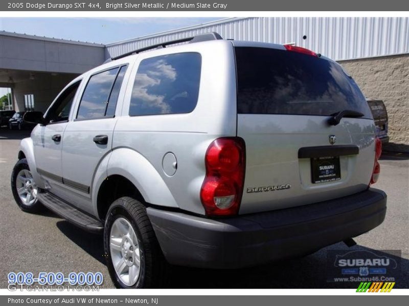 Bright Silver Metallic / Medium Slate Gray 2005 Dodge Durango SXT 4x4