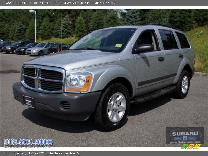 Bright Silver Metallic / Medium Slate Gray 2005 Dodge Durango SXT 4x4