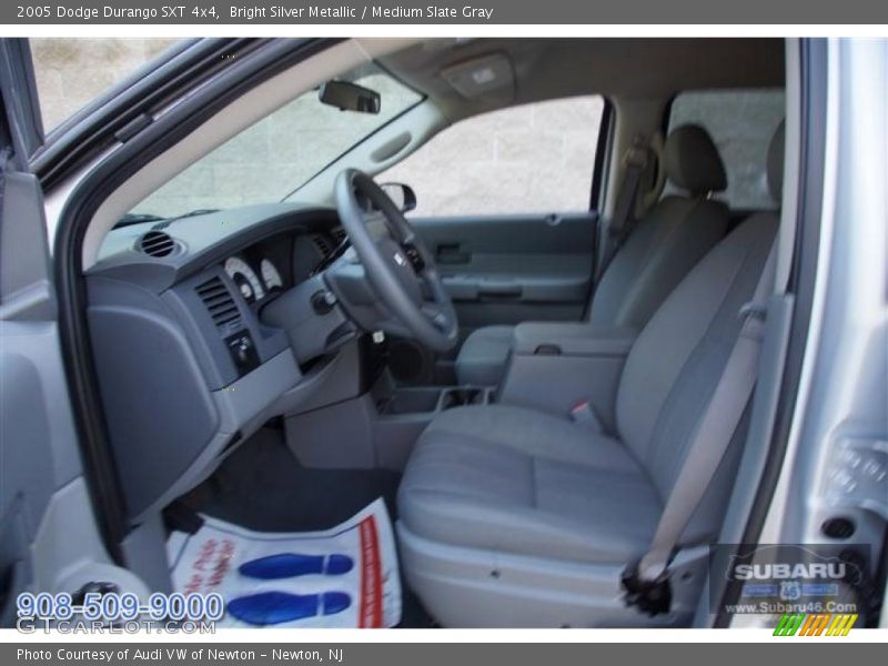 Bright Silver Metallic / Medium Slate Gray 2005 Dodge Durango SXT 4x4