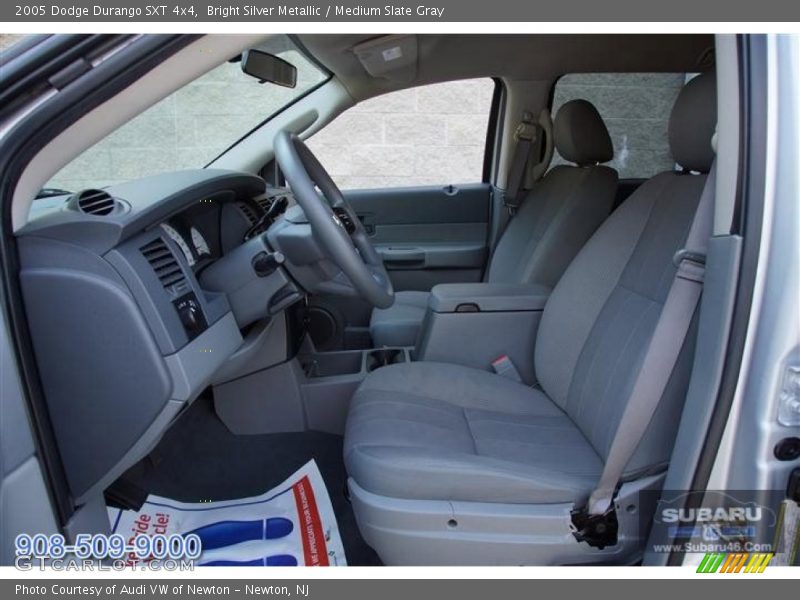 Bright Silver Metallic / Medium Slate Gray 2005 Dodge Durango SXT 4x4