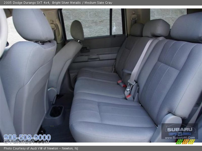 Bright Silver Metallic / Medium Slate Gray 2005 Dodge Durango SXT 4x4
