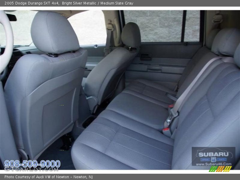 Bright Silver Metallic / Medium Slate Gray 2005 Dodge Durango SXT 4x4