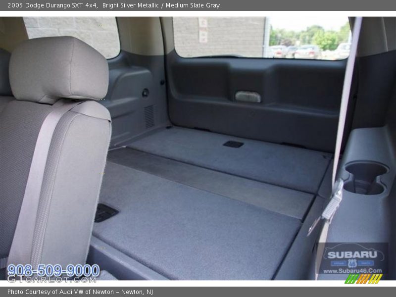 Bright Silver Metallic / Medium Slate Gray 2005 Dodge Durango SXT 4x4