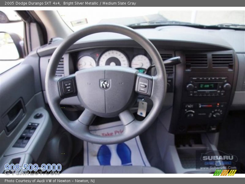 Bright Silver Metallic / Medium Slate Gray 2005 Dodge Durango SXT 4x4