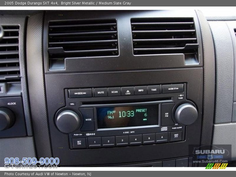 Bright Silver Metallic / Medium Slate Gray 2005 Dodge Durango SXT 4x4