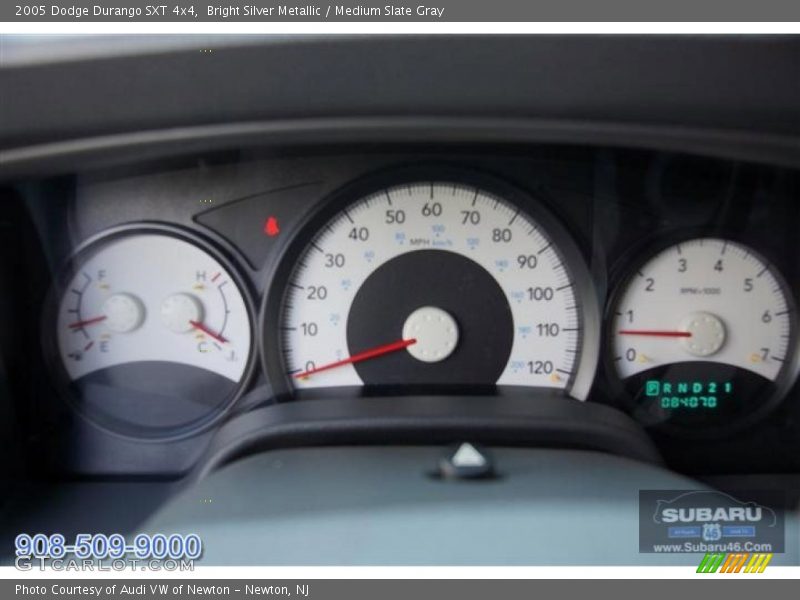 Bright Silver Metallic / Medium Slate Gray 2005 Dodge Durango SXT 4x4
