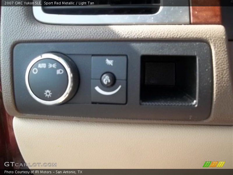 Sport Red Metallic / Light Tan 2007 GMC Yukon SLE