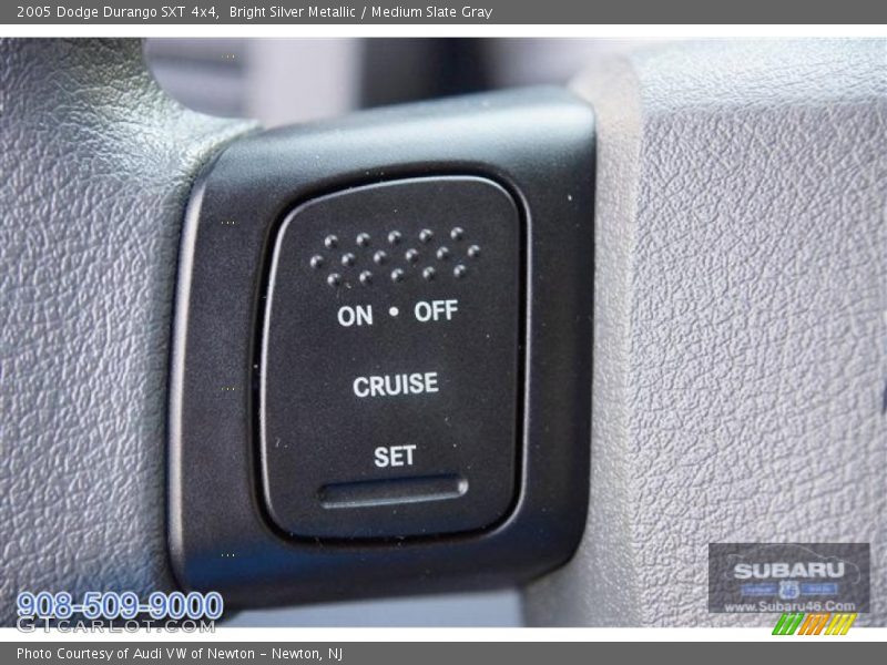 Bright Silver Metallic / Medium Slate Gray 2005 Dodge Durango SXT 4x4