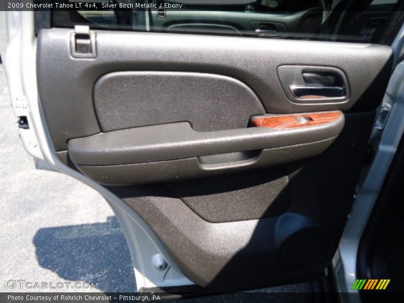Silver Birch Metallic / Ebony 2009 Chevrolet Tahoe LT 4x4